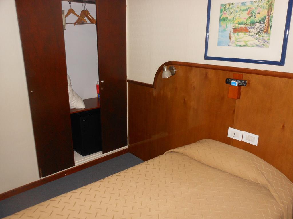 Hotel Orly Кориентес Екстериор снимка