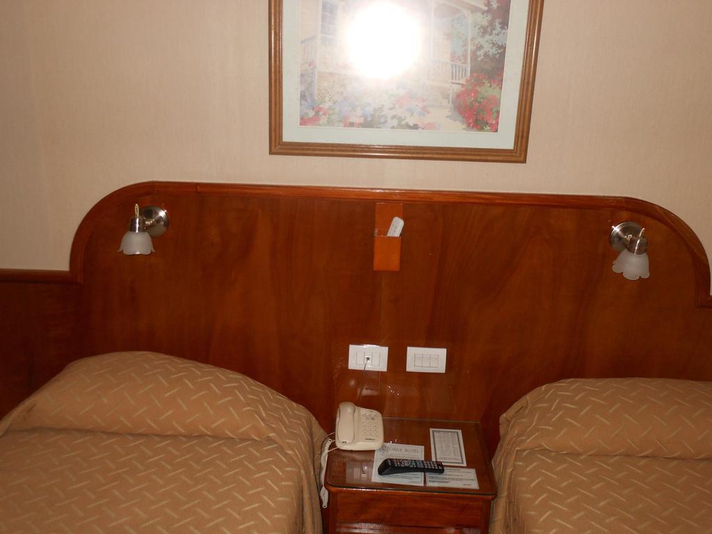 Hotel Orly Кориентес Стая снимка
