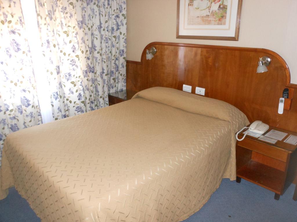 Hotel Orly Кориентес Стая снимка